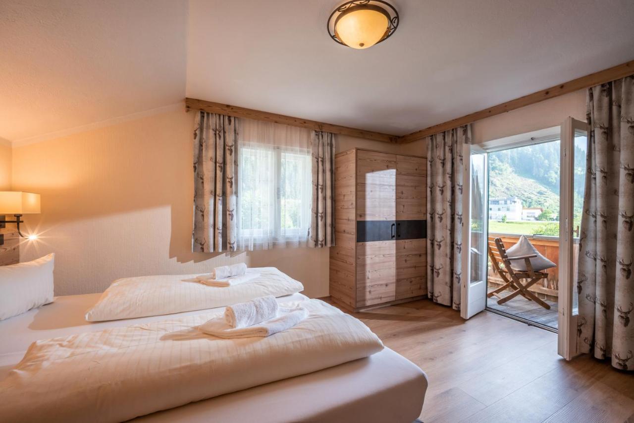Ferienhäuser Mayrhofen Exteriör bild
