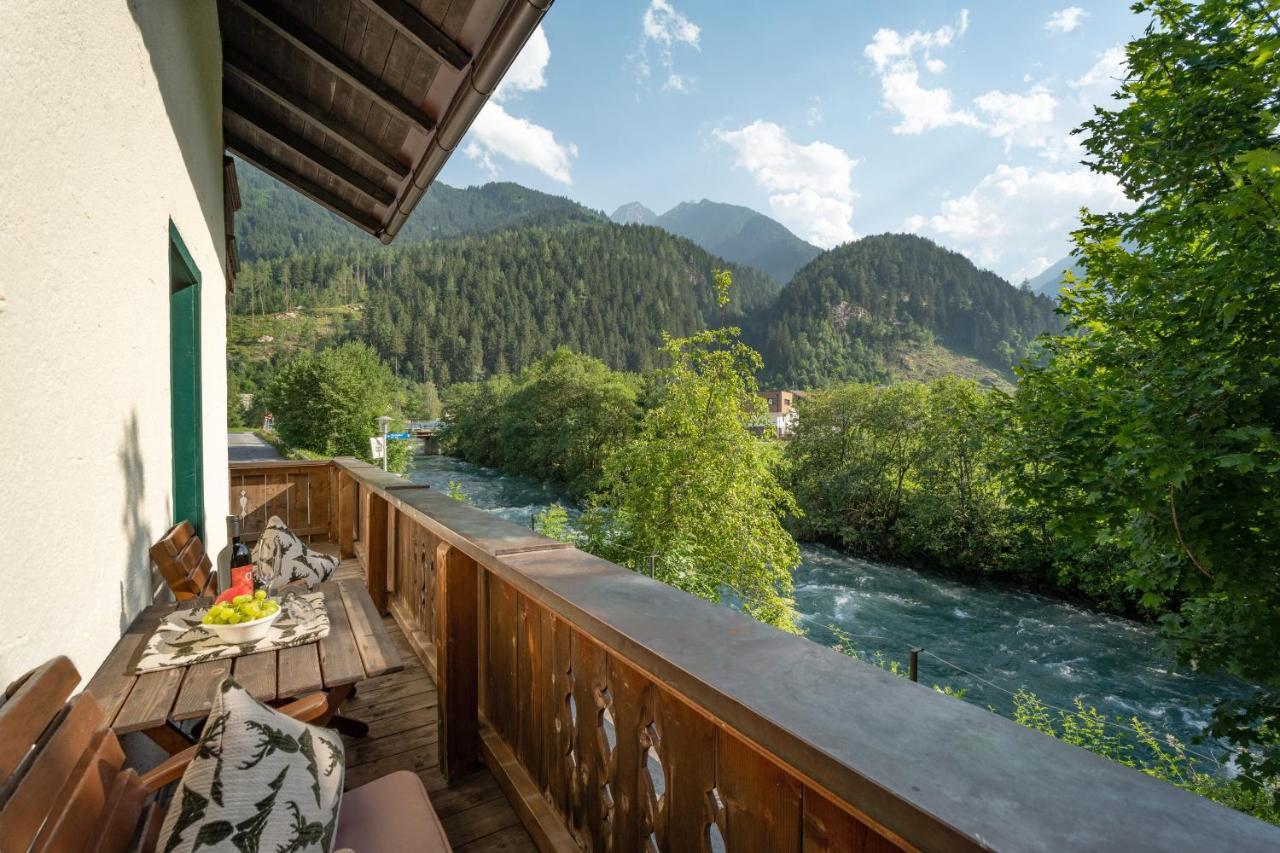 Ferienhäuser Mayrhofen Exteriör bild