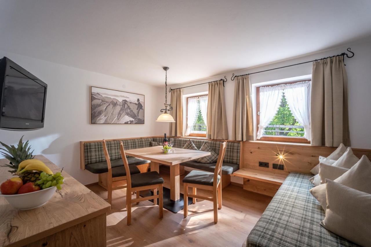Ferienhäuser Mayrhofen Exteriör bild